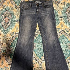 American Eagle Artist size 14
